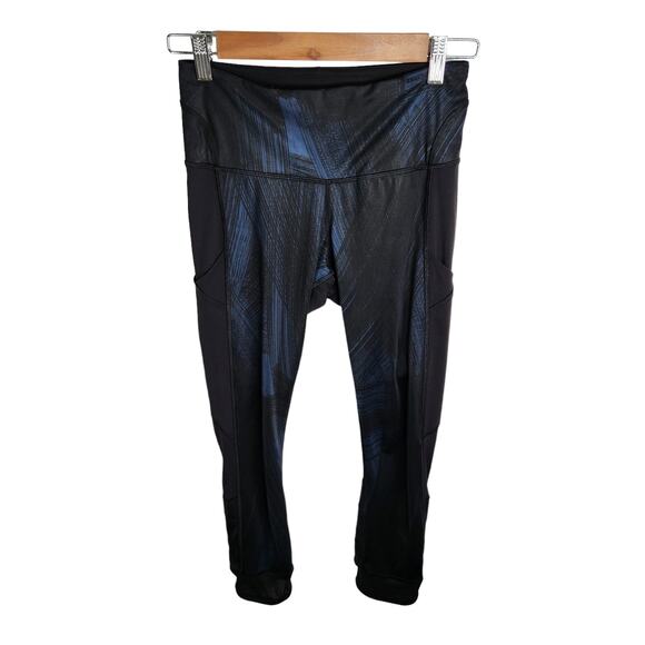 Lululemon Fresh Mesh Run Crop Legging‎ Womens Size 4 Wind Chill Deep Navy Black - Picture 1 of 6